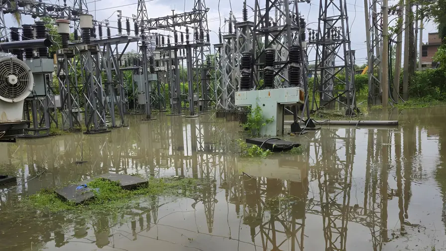 Devastating Floods Deal a Massive Blow to the Energy Sector: Over 1,000 MW Disconnected from the Grid
