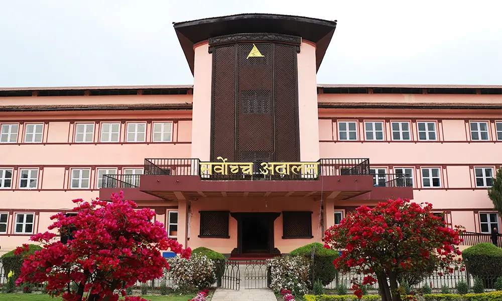 सर्वोच्च अदालतले प्रा.डा. विश्व पौडेलविरुद्धको रिट दर्ता अस्वीकार, गभर्नर नियुक्तिमा बाटो खुला