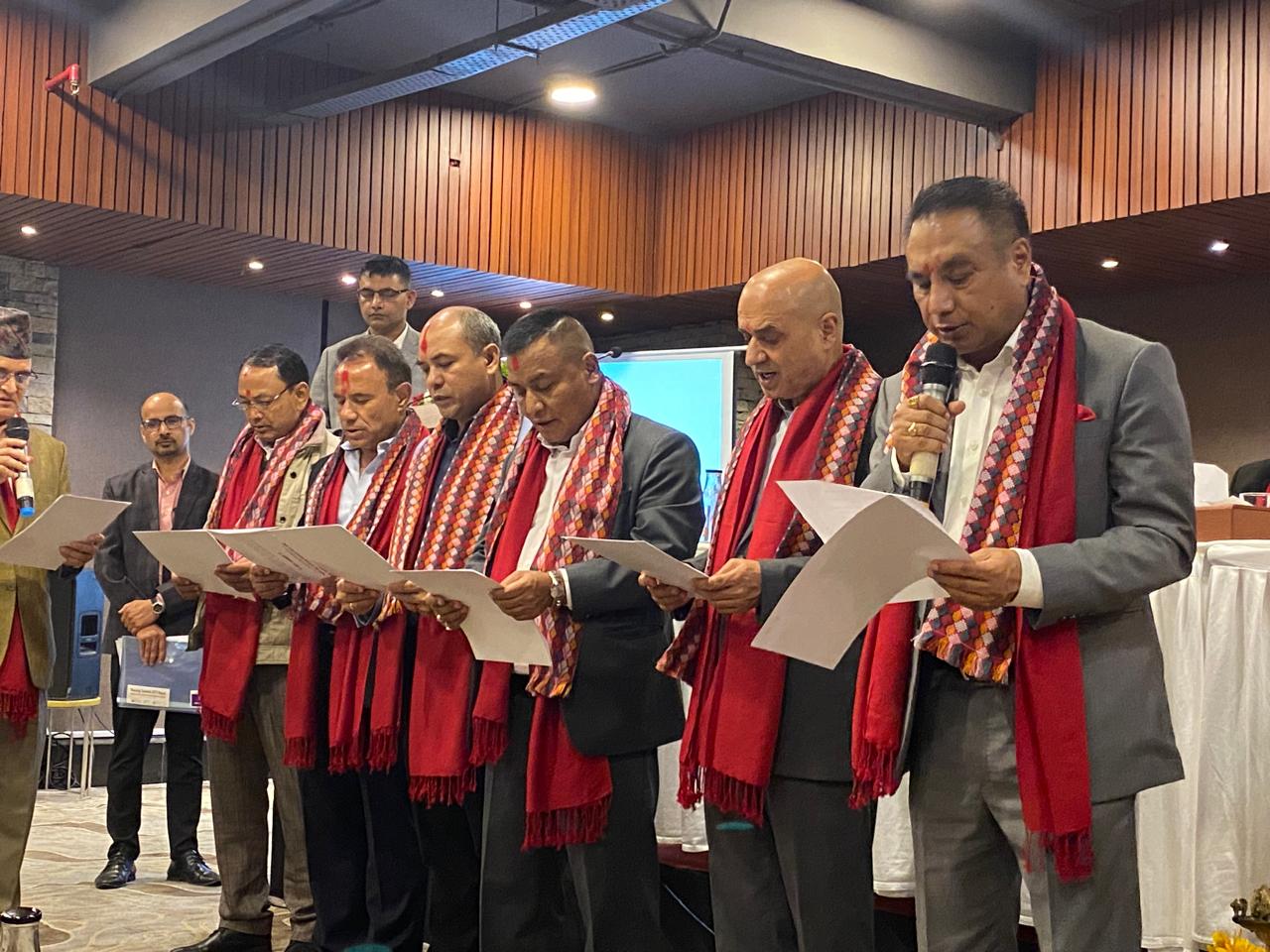 नेपाल जग्गा तथा आवास विकास संघको अध्यक्षमा इञ्जिनियर दीपक कुँवर निर्वाचित 
