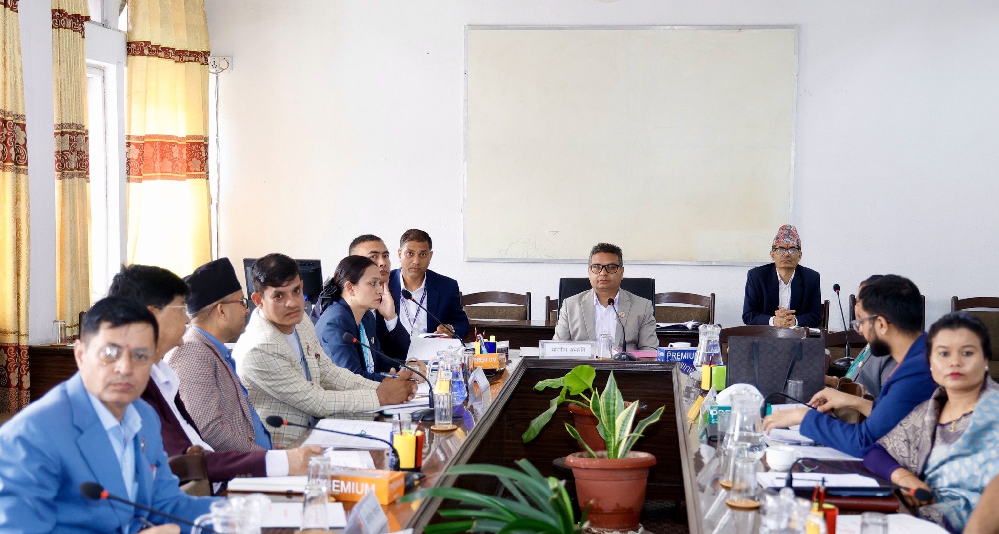 अर्थ समितिमा बजेट पारदर्शिता र हुण्डी नियन्त्रणबारे चर्को बहस