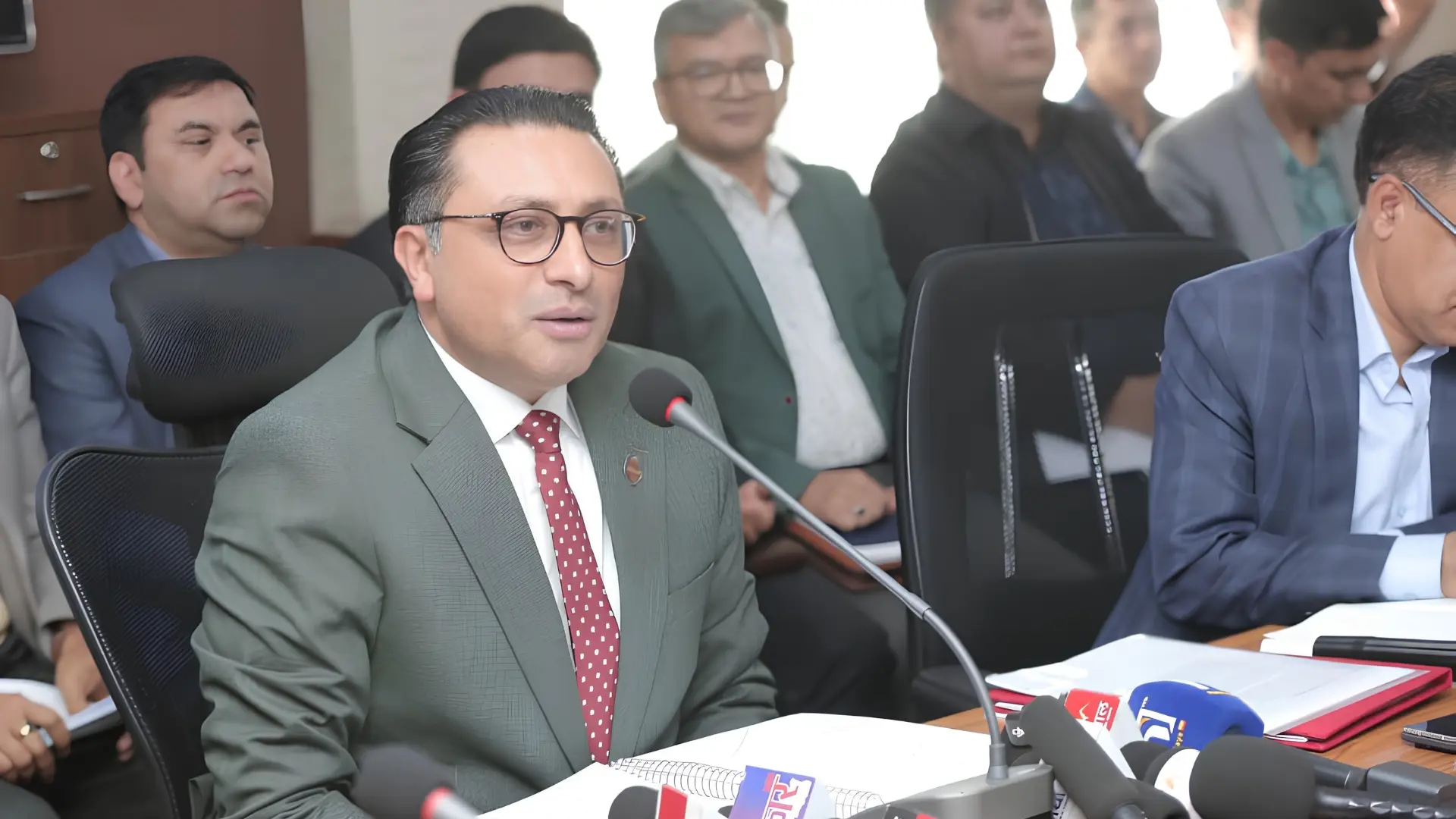 ३१ निकाय खारेज हुने, १८ को पुनर्संरचना